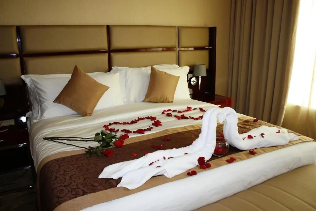 Al Azmi Hotel 115 Sharjah